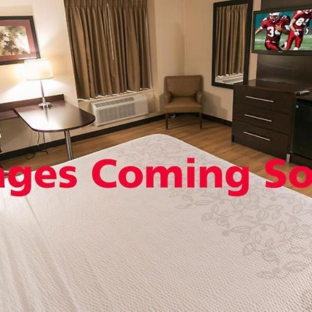 Red Roof Inn Pittsburgh - Mcknight Rd Εξωτερικό φωτογραφία
