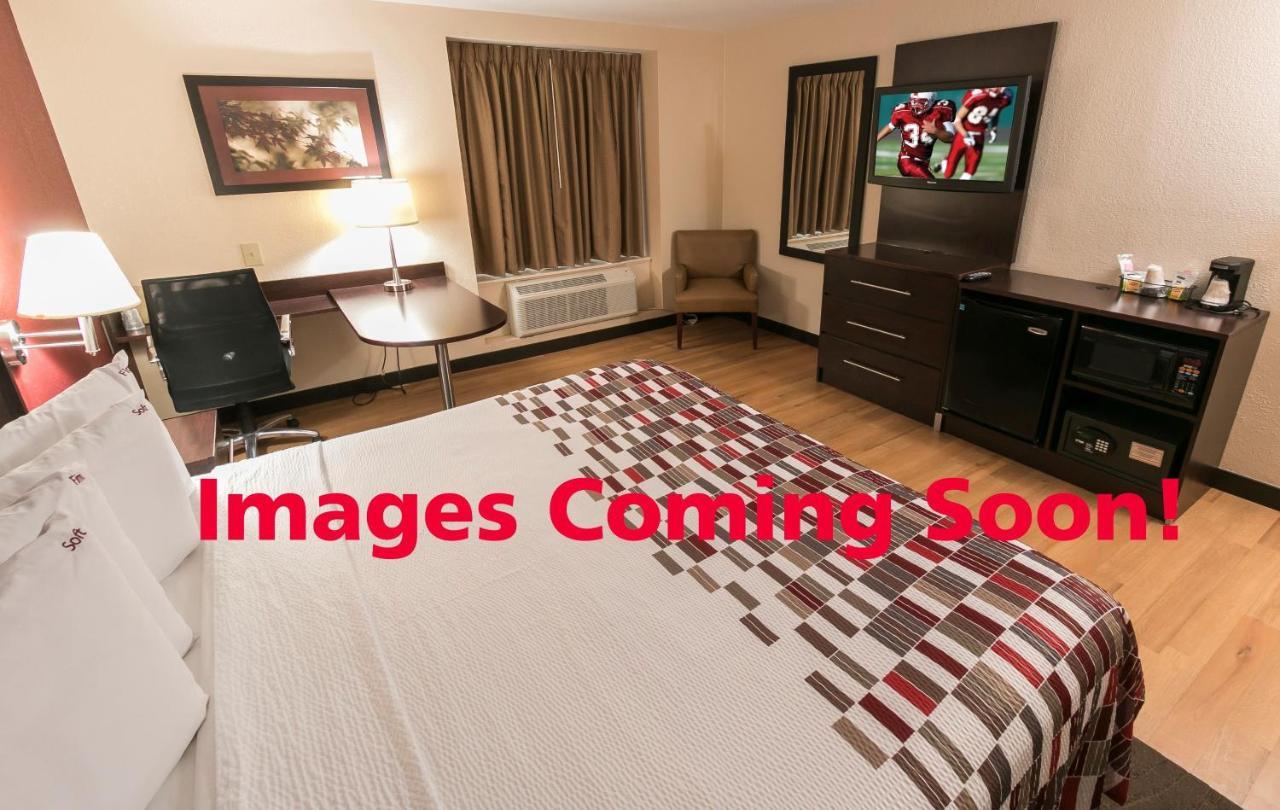 Red Roof Inn Pittsburgh - Mcknight Rd Εξωτερικό φωτογραφία