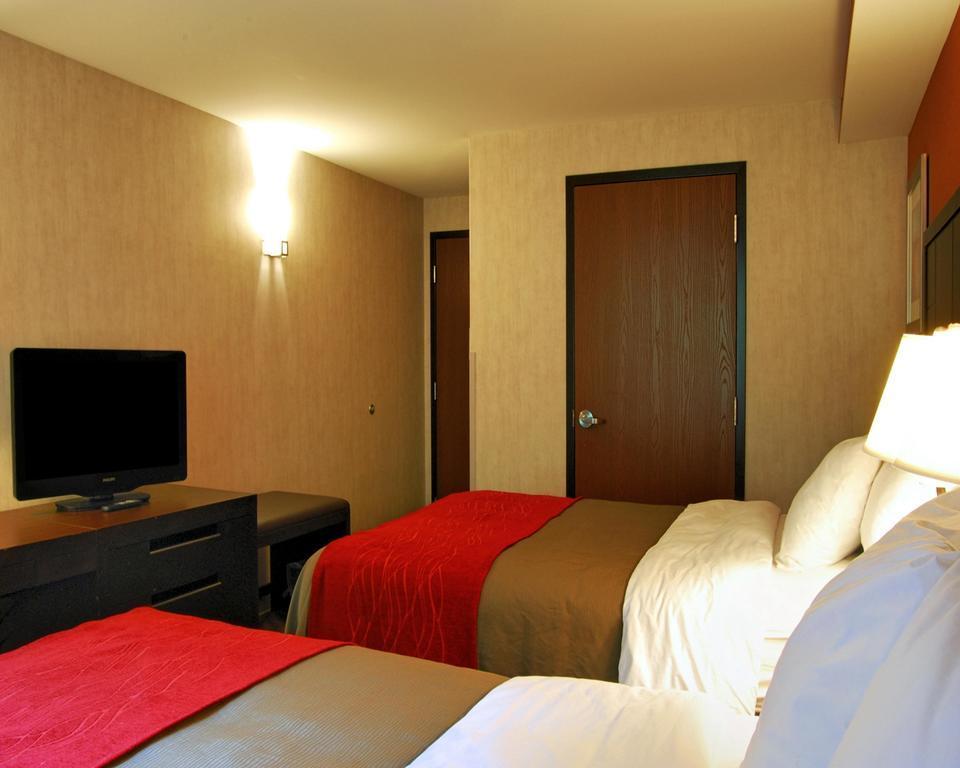 Red Roof Inn Pittsburgh - Mcknight Rd Εξωτερικό φωτογραφία