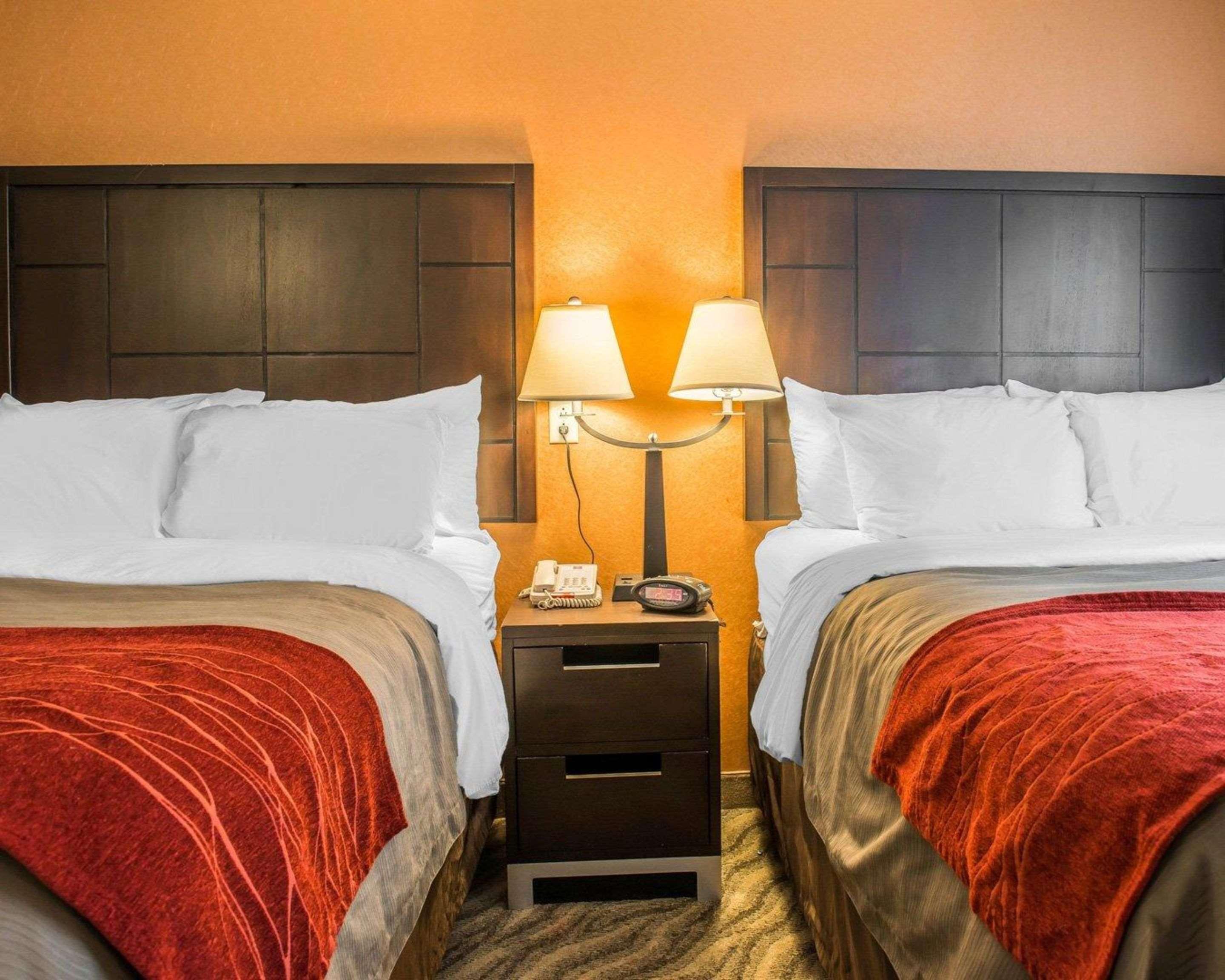 Red Roof Inn Pittsburgh - Mcknight Rd Εξωτερικό φωτογραφία