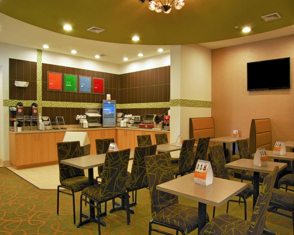 Red Roof Inn Pittsburgh - Mcknight Rd Εξωτερικό φωτογραφία