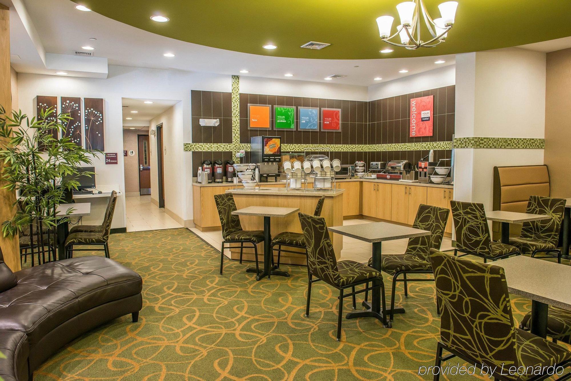 Red Roof Inn Pittsburgh - Mcknight Rd Εξωτερικό φωτογραφία
